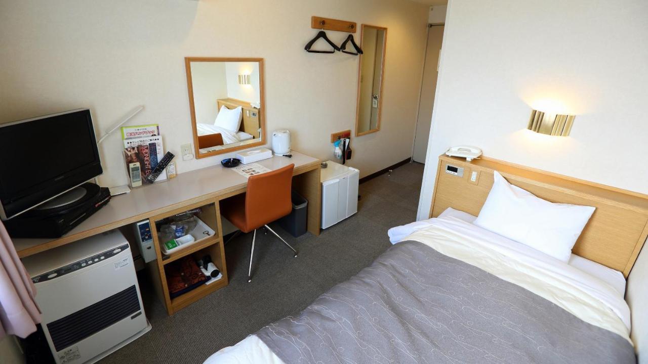 Hotel Sato Shinhidaka Εξωτερικό φωτογραφία